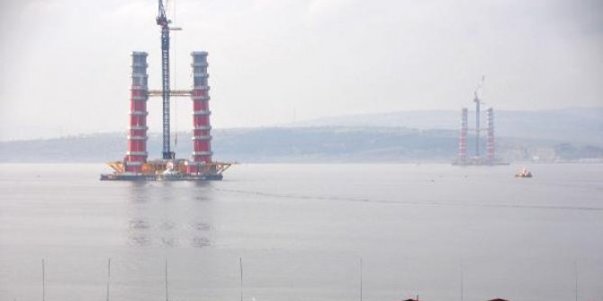 1915 Çanakkale Köprüsü ayakları 100 metreye ulaştı