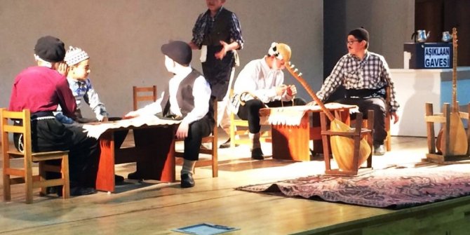 Kütahya’da ortaokul öğrencilerinden ‘Tiyatral Etkinlik’