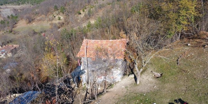 Kış günü naylon barakada yaşam savaşı