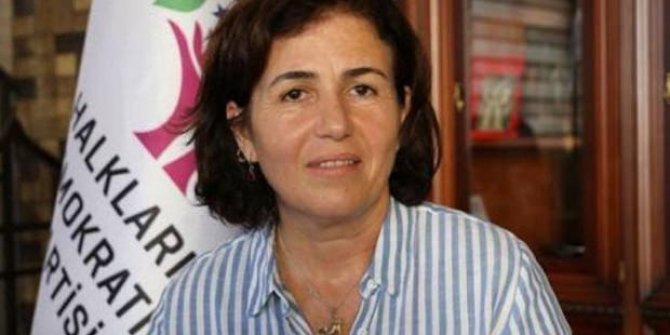 HDP’li Sur Belediye Başkanı Filiz Buluttekin gözaltına alındı