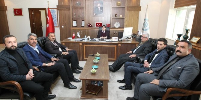 Bitlis Medeniyet Platformundan BEÜ Rektörüne ziyaret