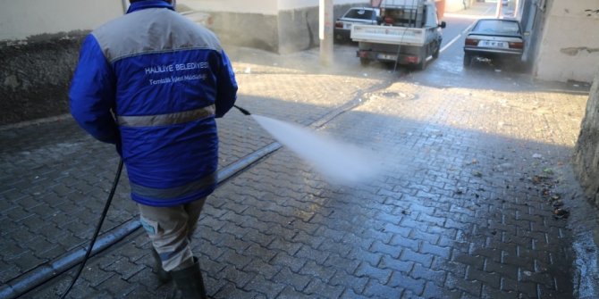 Süleymaniye ‘şoklama’ sistemi ile temizleniyor