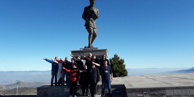 Afyonkarahisar’da Büyük Taarruz ve şehir turları devam ediyor