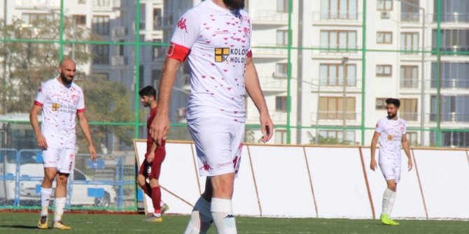 Serdar Özbayraktar, futbolu bıraktı