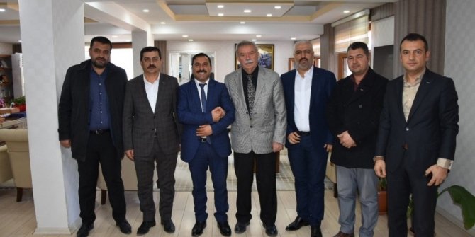 İş adamlarından Başkan Küçük’e ziyaret