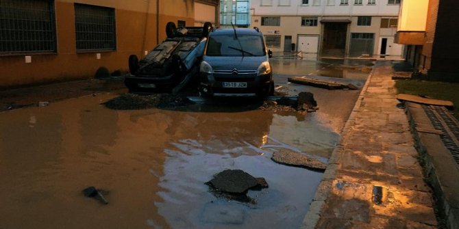 İspanya ve Portekiz sele teslim: 4 ölü