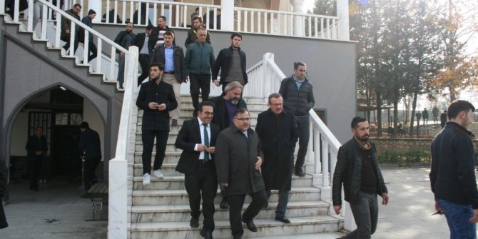 İlahiyat Fakültesi vefat eden öğretmen ve öğrencilerini andı