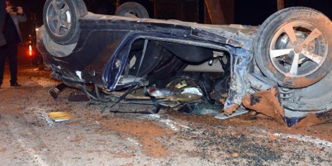 Kamyon ile otomobil çarpıştı: 2 yaralı