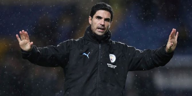 Arsenal'in yeni teknik direktörü belli oldu!