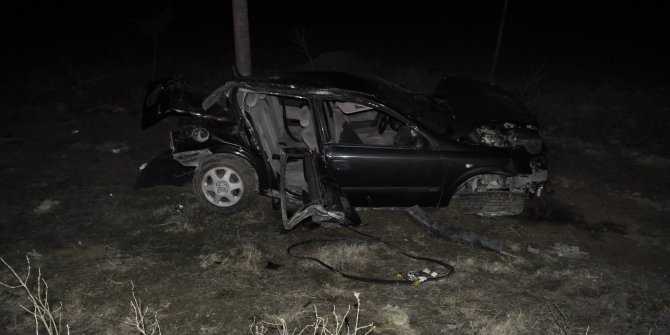 Konya'da otomobil şarampole devrildi: 1 ölü, 2 yaralı