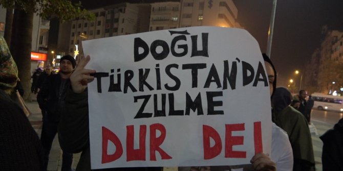 Doğu Türkistan’da kültürel seviyeyi yükseltme adı altındaki kamplarda acı sürüyor!