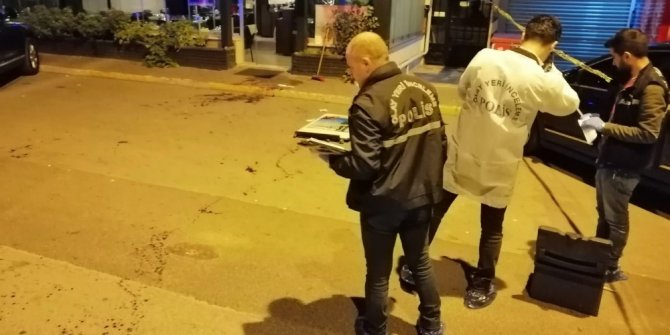 Maltepe’de bıçaklı kavgada bir kişi ağır yaralandı
