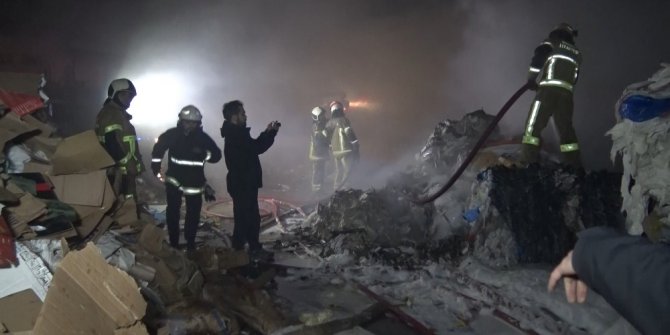 Kağıt fabrikasında korkutan yangın, 10 kişi ölümden döndü