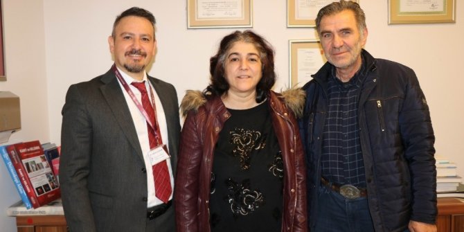 Beyin kanaması geçirdi, ölüm ve felç riski ile hastaneye geldi, yürüyerek evine gitti