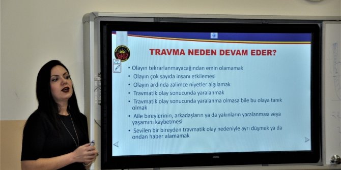 GKV’de travma geçirmiş çocuklarla iletişim semineri