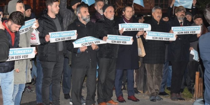 Uygurların sessiz çığlığına ses oldular