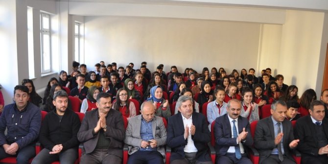 Başkan Altun Öğrencilerle Tecrübelerini Paylaştı