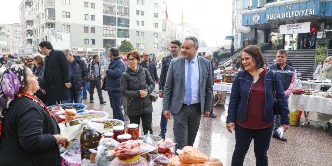 Buca’da aracısız halk pazarı
