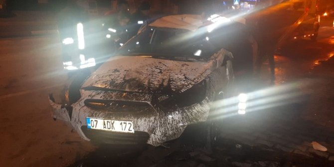 Genç polis memuru, trafik kazasında hayatını kaybetti