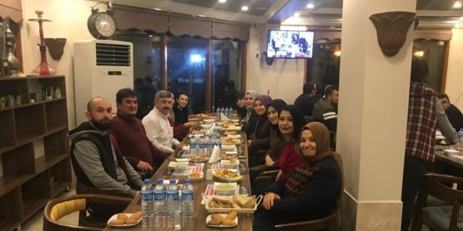 Başkan Akçadurak gençlerle buluştu