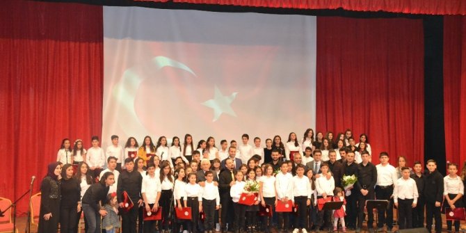 Öğrencilerden müzik şöleni