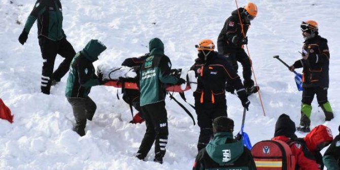 2 bin 335 rakımdaki kurtarma tatbikatı gerçeği aratmadı