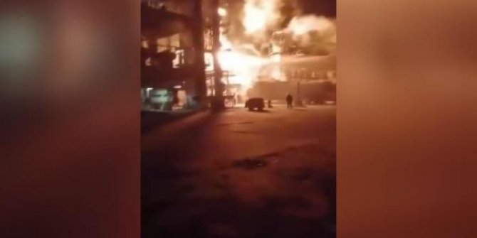 Suriye’de petrol rafinerisi ve gaz istasyonlarına 3’lü saldırı