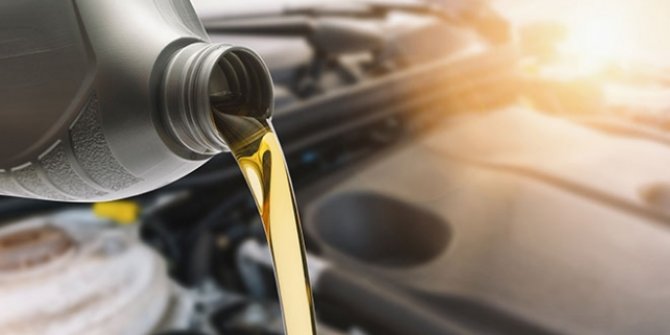 Belgesi olmayanlar motor yağı değişimi yapamayacak