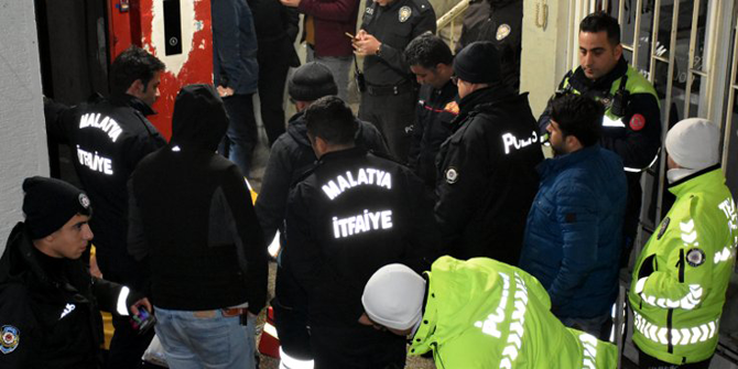 Malatya'da asansör kabininin üzerine düşen kişi öldü
