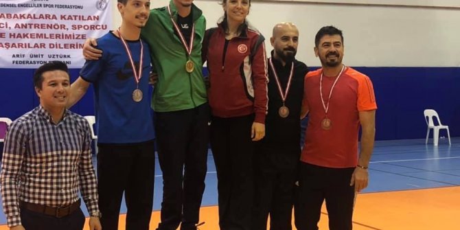 Badminton Türkiye Şampiyonası’nda Isparta rüzgarı