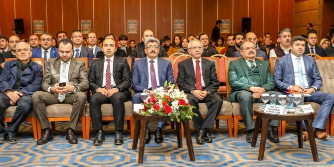 Van’da “Eğitimle Şekillenen Gelecekler” projesi