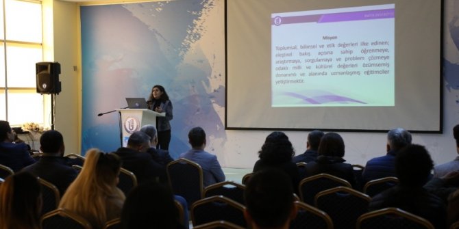 Uluslararası öğrencilere lisansüstü programlar tanıtıldı