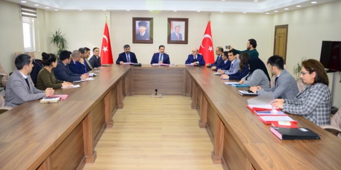 Buzağı ölümleri ve hayvan hastalıklarıyla mücadele kapsamında aşı yapılması için protokol imzalandı