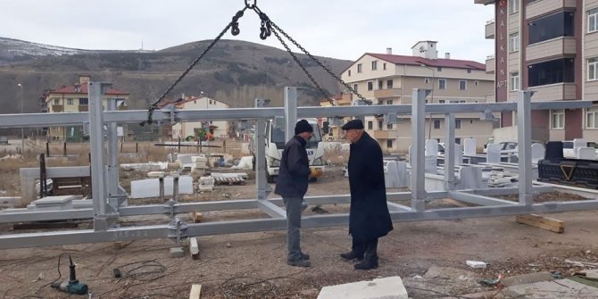 Başkan Pekmezci üst geçit çalışmalarını inceledi