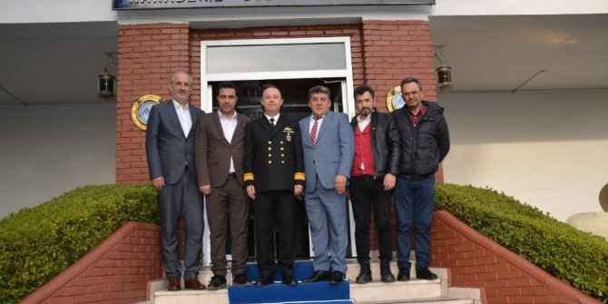 Gazeteciler Derneği Komutan Uyar’a nezaket ziyareti