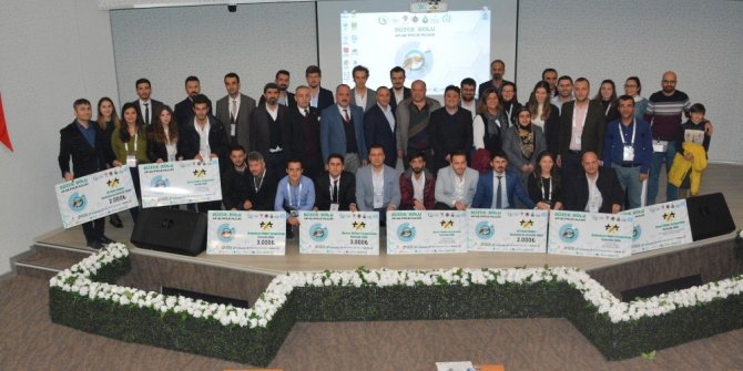Düzce-Bolu Ar-Ge Proje pazarında dereceye girenler ödüllerini aldı
