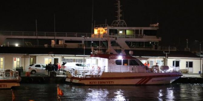 Vapurdan atlayan kadının denizden cesedi çıkarıldı