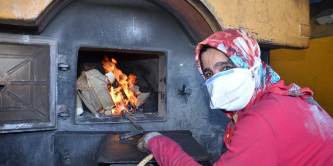 Kalorifer ateşçisi kadın azmiyle örnek oluyor
