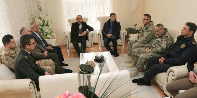 Çaldıran heyetinden şehit Eren Öztürk’ün ailesine ziyaret