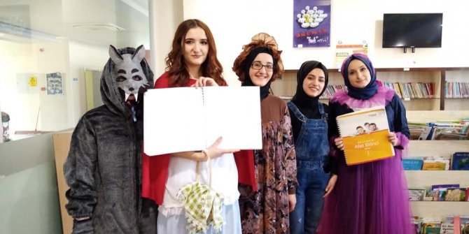 Kırmızı Başlıklı Kızı sahnelediler