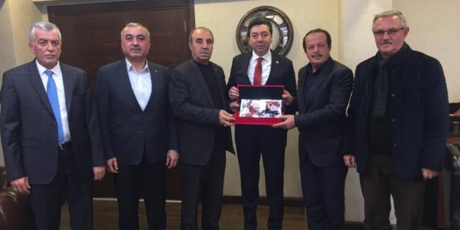 Anadolu Şehit Aileleri Derneğinden Milletvekili Mustafa Kendirli’ye ziyaret