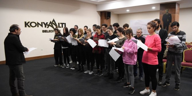 Konyaaltı Belediyesi Tiyatro Akademisi başladı