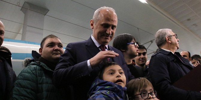 Bakan Turhan, özel gereksinimli bireyleri YHT ile Konya’ya uğurladı