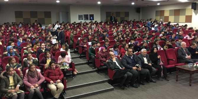 Kulalı öğrenciler yazar Mavisel Yener ile buluşturdu