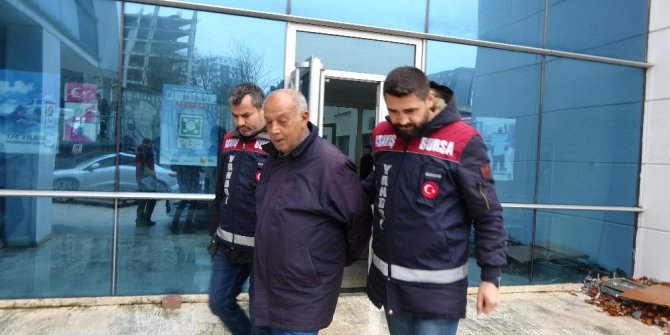 "Çakma yeğen" Bursa polisinden kaçamadı