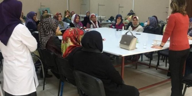 TOGEM kursiyerleri obezite konusunda bilgilendirildi