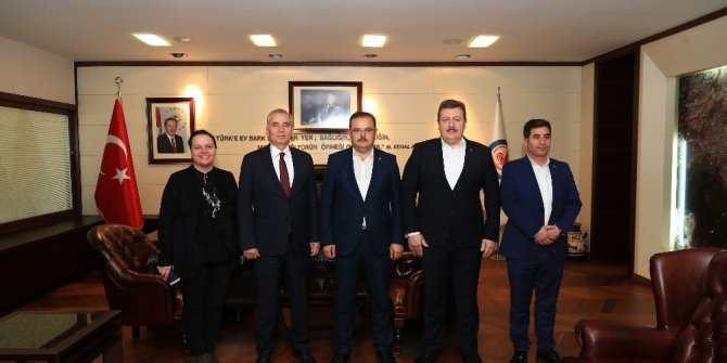 AK Parti Genel Başkan Yardımcısı Abdurrahman Öz’den Başkan Zolan’a ziyaret