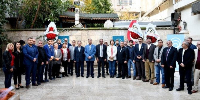 ‘Dostluk Hatıraları’ kitabının tanıtımı Vali Su’nun katılımıyla yapıldı