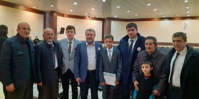 Simavlı Kur’an bülbülleri yarışma birincisi