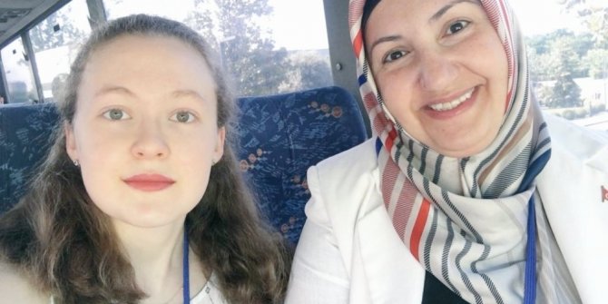 Eskişehir Fatih Fen Lisesi öğrencisi Funda Eskişehir’in gururu oldu